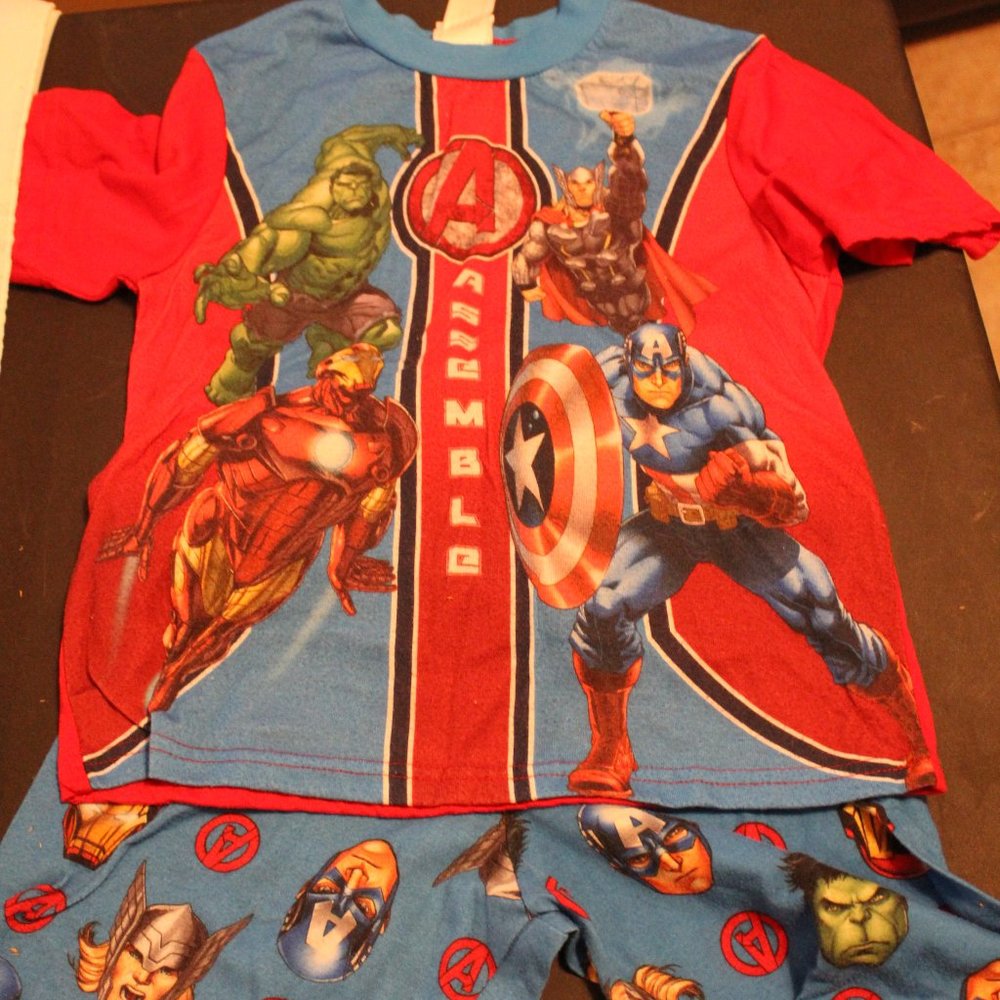 Boys Avenger Pajamas Red White Blue Short Shirt Set, Size 10 (B)